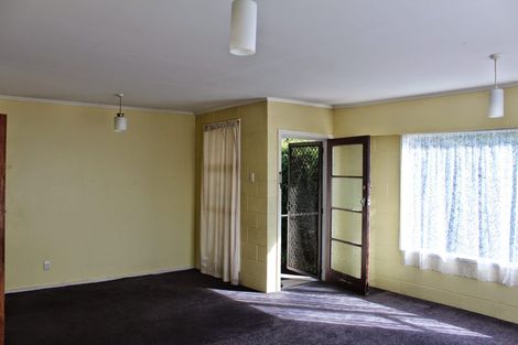 Photo of property in 2/63 High Road, Glenfield, Auckland, 0629