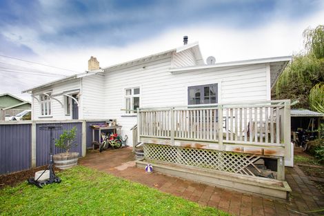 Photo of property in 14 Peter Street, Caversham, Dunedin, 9012