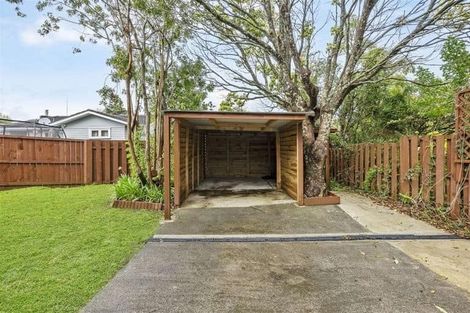 Photo of property in 12 Minaret Drive, Bucklands Beach, Auckland, 2014