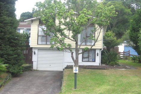 Photo of property in 63 Powrie Street, Glenfield, Auckland, 0629