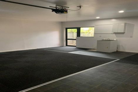 Photo of property in 43 Orlando Crescent, Waimairi Beach, Christchurch, 8083