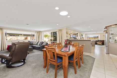 Photo of property in 60 Matemuri Drive, Papamoa Beach, Papamoa, 3118