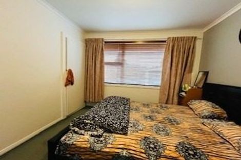 Photo of property in 11 Gloaming Place, Sockburn, Christchurch, 8042