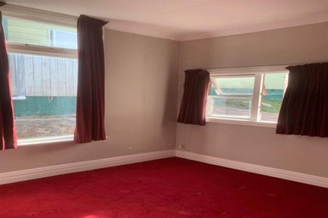 Photo of property in 6-10 Mudges Terrace, Newtown, Wellington, 6021