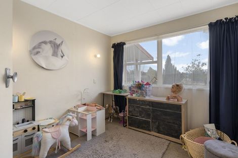 Photo of property in 11a Tobin Place, Richmond Heights, Taupo, 3330