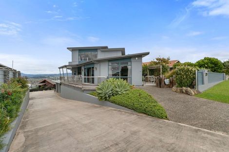 Photo of property in 103 Centennial Drive, Whitianga, 3510