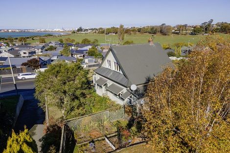 Photo of property in 128 Evans Street, Waimataitai, Timaru, 7910