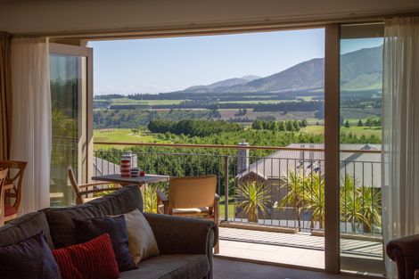 Photo of property in 623 Coleridge Road, Windwhistle, Hororata, 7572