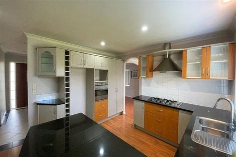 Photo of property in 18 Corrofin Drive, East Tamaki, Auckland, 2013