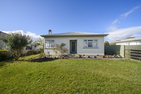 Photo of property in 11 Botanical Road, Takaro, Palmerston North, 4412