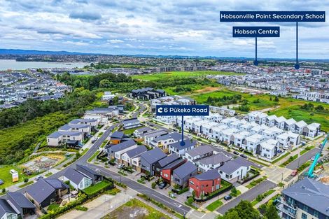 Photo of property in 6 Pukeko Road, Hobsonville, 0616