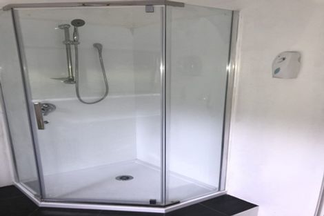 Photo of property in 78 Sycamore Drive, Sunnynook, Auckland, 0620