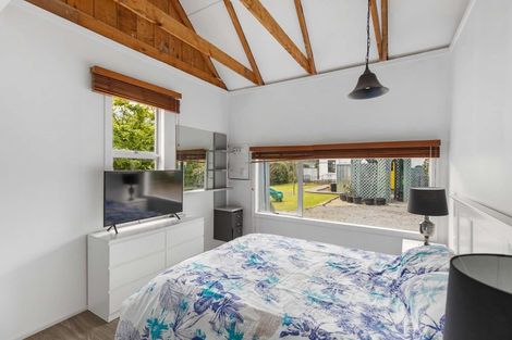 Photo of property in 15 Daniell Street, Bulls, 4818