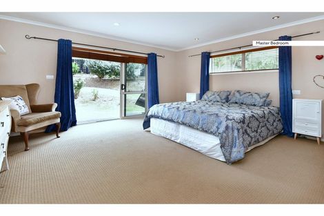 Photo of property in 52 Puhoi Road, Puhoi, Warkworth, 0994