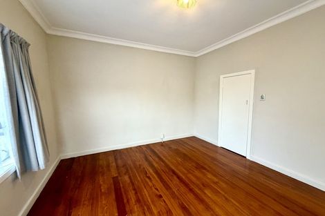 Photo of property in 2/493 Point Chevalier Road, Point Chevalier, Auckland, 1022