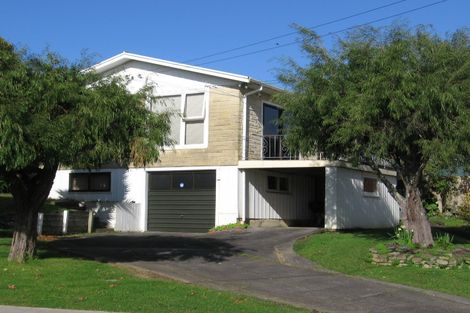 Photo of property in 23 Willoughby Avenue, Howick, Auckland, 2014
