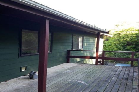 Photo of property in 2/31 Camellia Terrace, Maungaraki, Lower Hutt, 5010