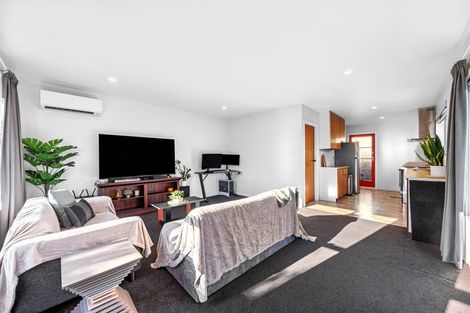 Photo of property in 2/35 Torrens Road, Hillmorton, Christchurch, 8024