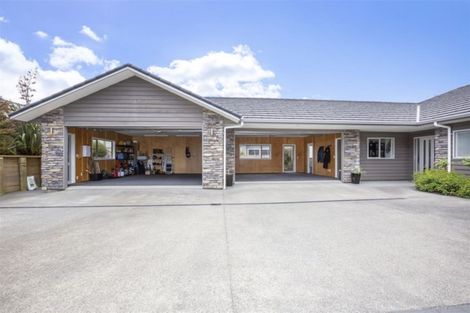 Photo of property in 19 Flotilla Place, Whitby, Porirua, 5024