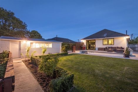 Photo of property in 37 Flower Street, Bryndwr, Christchurch, 8053