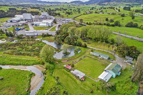 Photo of property in 3 Hurndall Street, Maungaturoto, 0520