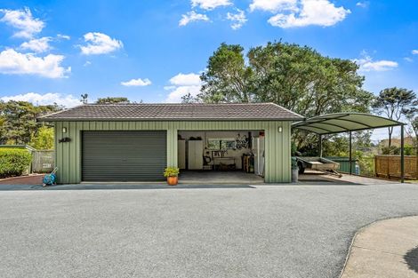 Photo of property in 1082 Sandspit Road, Sandspit, Warkworth, 0982