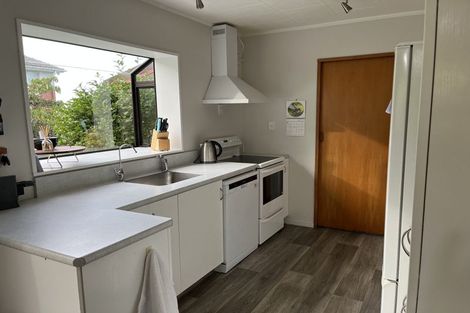 Photo of property in 32 Thomson Street, Lookout Point, Dunedin, 9011