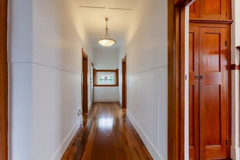 Photo of property in 1 Mcgrath Street, Napier South, Napier, 4110