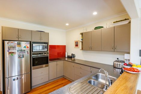 Photo of property in 5 Hardie Street, Hokowhitu, Palmerston North, 4410