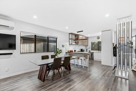 Photo of property in 45 Baumea Rise, Massey, Auckland, 0614