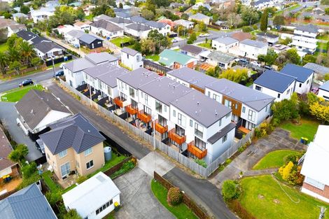 Photo of property in 9/17 Parker Avenue, New Lynn, Auckland, 0600