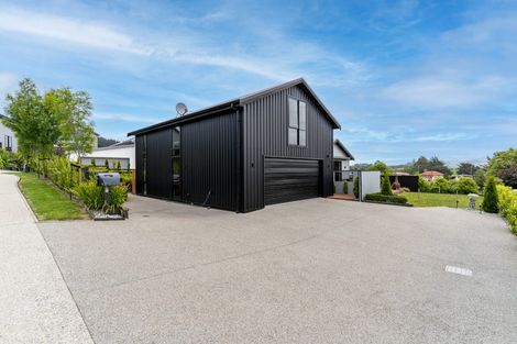Photo of property in 10 Trudi Place, Green Island, Dunedin, 9018