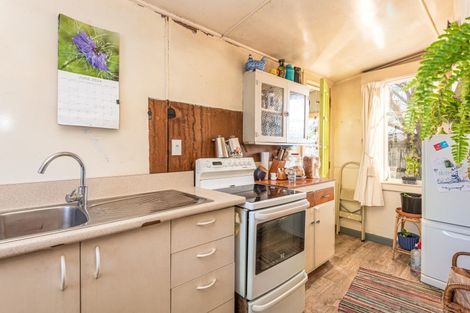 Photo of property in 664 Avonside Drive, Avonside, Christchurch, 8061