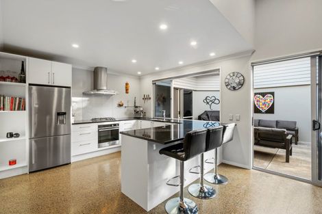 Photo of property in 18 Stamford Place, Ohauiti, Tauranga, 3112