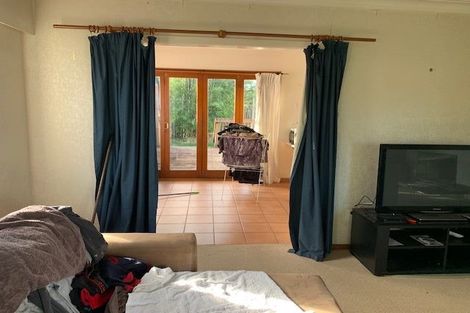 Photo of property in 5 Boys Place, Pakuranga Heights, Auckland, 2010