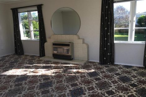 Photo of property in 95 Golf Road, Paraparaumu Beach, Paraparaumu, 5032