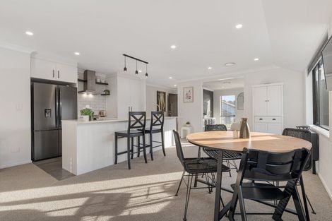 Photo of property in 29 Pakanga Grove, Pyes Pa, Tauranga, 3112