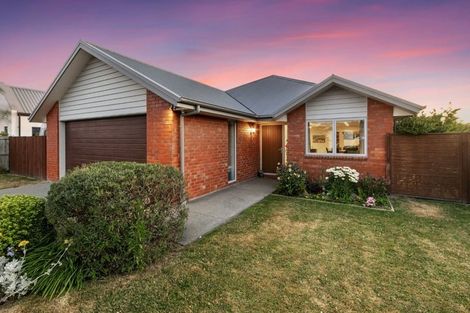 Photo of property in 17 Parklea Avenue, Halswell, Christchurch, 8025