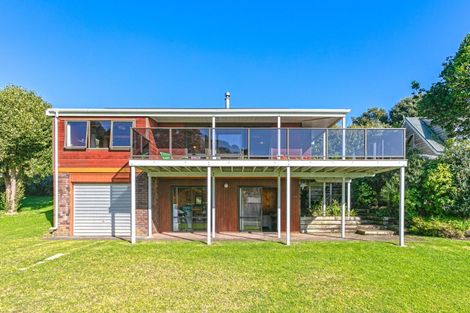 Photo of property in 108 Oratia Place, Onemana, Whangamata, 3691