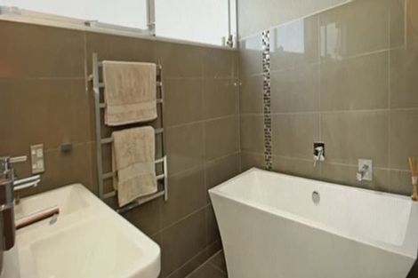 Photo of property in 43 Dittmer Drive, Awapuni, Palmerston North, 4412