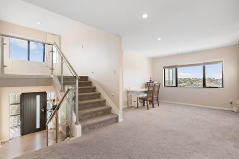 Photo of property in 11 Matisse Drive, West Harbour, Auckland, 0618