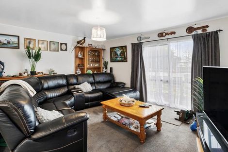 Photo of property in 11 Frostbite Place, Ranui, Auckland, 0612