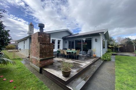 Photo of property in 1 Bell Street, Welbourn, New Plymouth, 4310