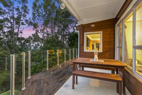 Photo of property in 50 Park Road, Titirangi, Auckland, 0604
