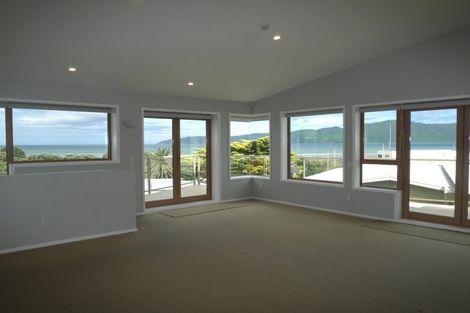 Photo of property in 10/1 Marine Parade, Paraparaumu Beach, Paraparaumu, 5032