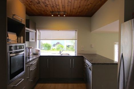 Photo of property in 2/10 Centorian Drive, Windsor Park, Auckland, 0632