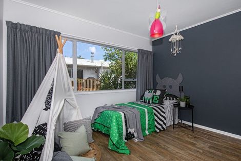 Photo of property in 21 Old Onerahi Road, Onerahi, Whangarei, 0110