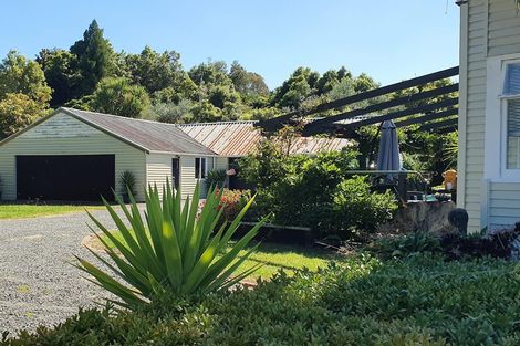 Photo of property in 4 Railway Terrace, Ohau, Levin, 5570