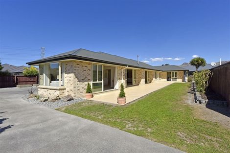 Photo of property in 9 Mollymawk Place, Woolston, Christchurch, 8023