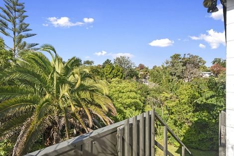 Photo of property in 1/6 Bronwyn Place, Torbay, Auckland, 0630